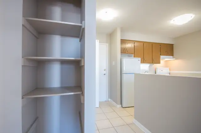 ALL INCLUSIVE - Westwood Garden Apts 1BR Apt Available Now in Long Term Rentals in Kitchener / Waterloo - Image 11