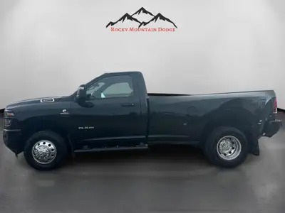 THIS HARD TO FIND RAM 3500 REGULAR CAB DUALLY COMES WITH A 6.7L CUMMINS DIESEL, 8 SPEED POWERGLIDE A...