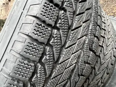 Conditon: Used / Used only 1 Season, Excellent Condition Make: BF Goodrich Model: Winter Slalom Size...