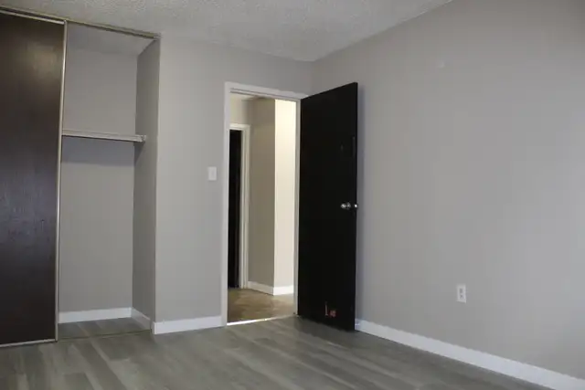 Confederation Apartment For Rent | Mainstreet Corner in Long Term Rentals in Saskatoon - Image 7