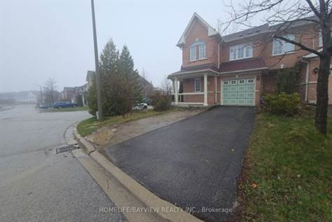 36 Lodgeway Dr in Houses for Sale in Markham / York Region