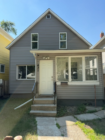 Welcome to 431 Ave G South. Located on a mature and tree lined street in the heart of Riversdale, th...