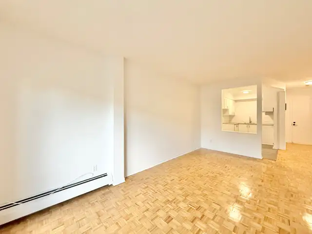 3 et demi à Verdun - électros et chauffage inclus - Dispo mtn in Long Term Rentals in City of Montréal - Image 2