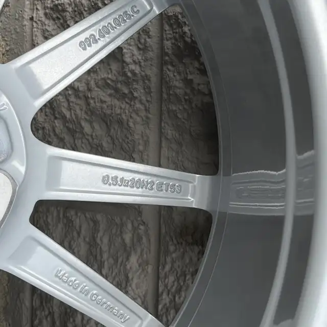 (95%) 4x Porsche 911 *992* 20"/21" OEM Winter Wheels Package in Tires & Rims in City of Toronto - Image 8