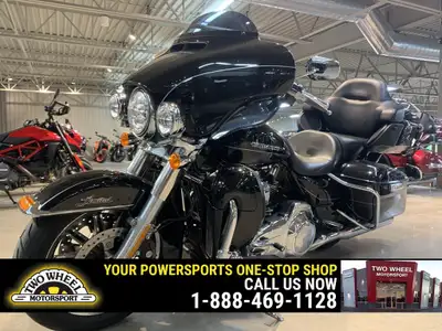 Welcome to Two Wheel Motorsport *85230* VERY CLEAN LOW KM 2016 ULTRA LIMITED LOW, VERY WELL SERVICED...