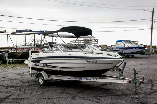 2009 Glastron GT185 in Powerboats & Motorboats in Rimouski / Bas-St-Laurent - Image 3