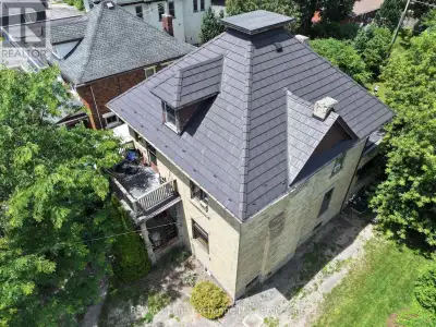 Excellent multi use property, zoned C1. This 2 storey century home oozing with character, is situate...