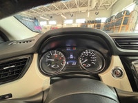 Welcome to Rallye Motors Nissan. To ensure we deliver you the service levels you deserve please call... (image 9)