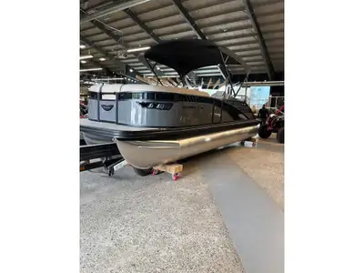 2026 Bennington Marine 23 LXS superbe bennington 23 lxs 2026 mercury 200 proxs toile noir ensemble b...