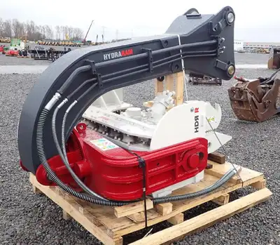 ✅ Brand New 175 HP Hydraulic Sheet Pile Driver – NOW ONLY $80,000! Vastly Reduced – Professionally A...