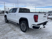 AMVIC Licensed Dealer Stock # CU133662A AMVIC LICENSED DEALER The 2023 GMC Sierra 1500 Denali Ultima... (image 5)