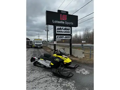 BRP MXZ Sport 600 EFI 137in. 2022 Ski-Doo MXZ Sport 600 EFI 137in. 2022 Fiable et prêt pour l’hiver...