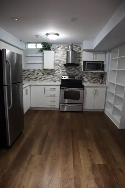 $2200- 2 Bedroom Basement Apartment!