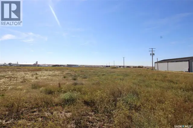 835-865-89 Hall STREET Shaunavon, Saskatchewan in Land for Sale in Swift Current - Image 6