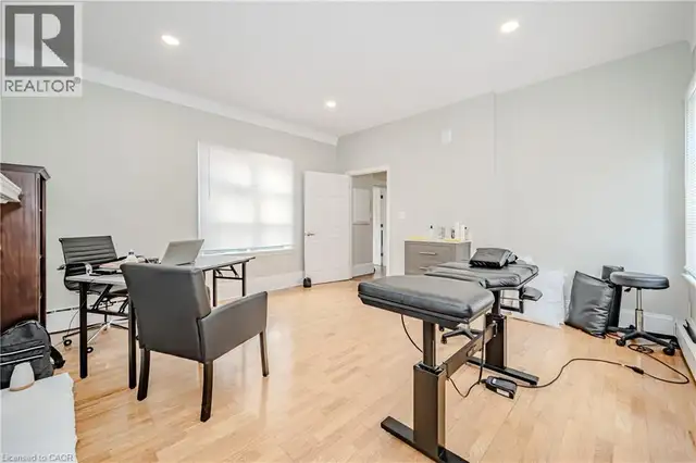492 LOCUST Street Unit# 1 Burlington, Ontario in Commercial & Office Space for Rent in Oakville / Halton Region - Image 10