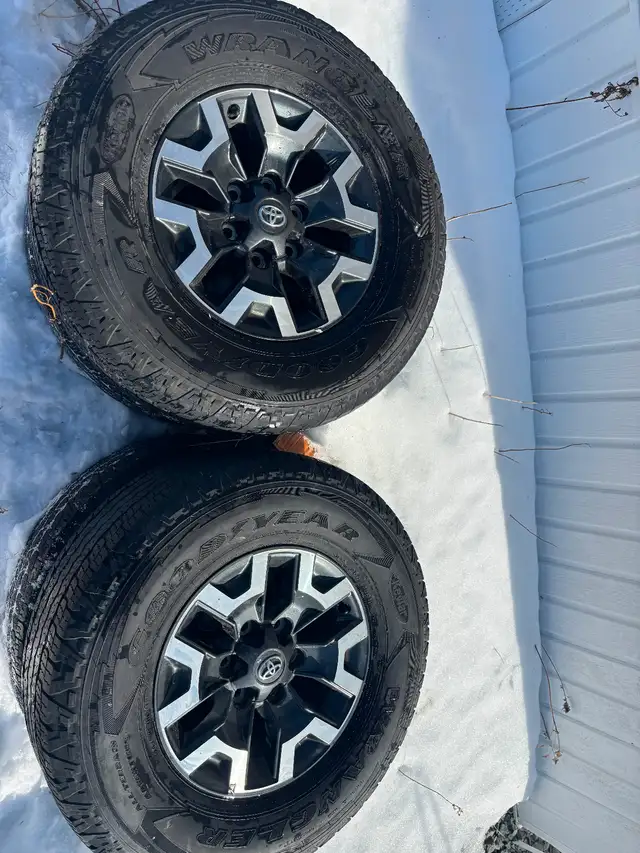 Toyota Tacoma rims and tires in Tires & Rims in Dartmouth - Image 6