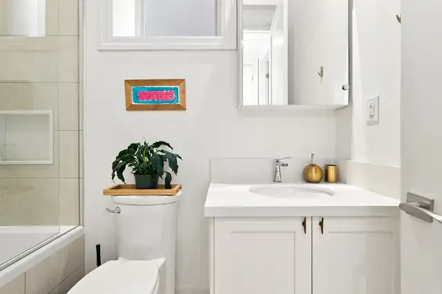 Light-Filled Furnished 1BR + Office with Private Garden | Yonge– in Long Term Rentals in City of Toronto - Image 20