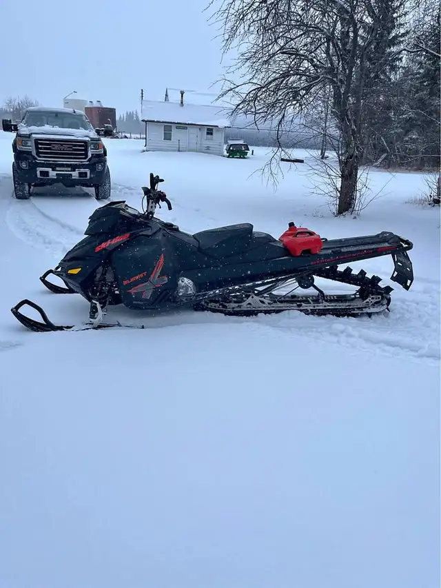 NUMEROUS.KIDS/ADULT.SNOWMOBILES.READ.BELOW.CALL.7802409380 in Dirt Bikes & Motocross in Edmonton - Image 13