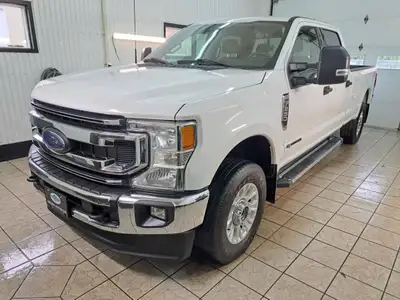 FORD F25 CREW CAB DIESEL BOITE DE 8 PIEDS ENSEMBLE REMORQUAGE FREIN ÉLECTRIQUE MIROIR EXTERIEUR ÉLEC...