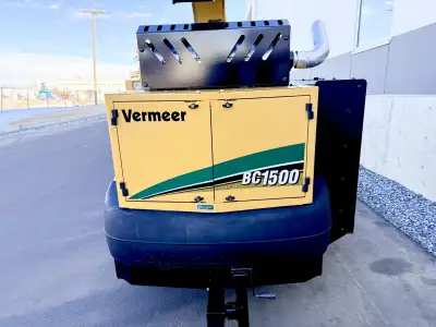 2019 VERMEER BC1500 CUMMINS DIESEL PROFESSIONAL WOOD CHIPPER !!, View more