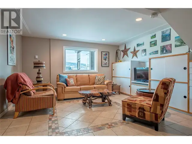 186 Stepping Stones Crescent Spallumcheen, British Columbia in Houses for Sale in Vernon - Image 40