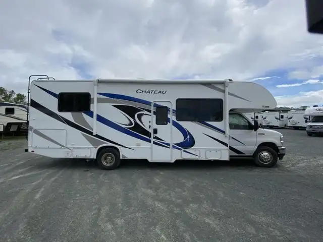 2022 Thor Motor Coach Chateau 28Z in RVs & Motorhomes in Bedford - Image 3