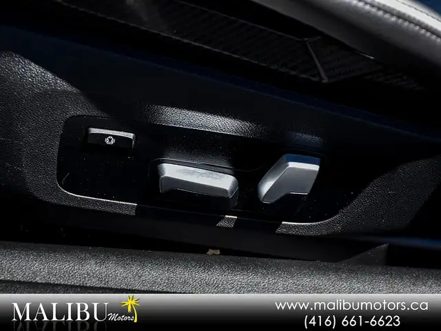 2022 BMW M4 Competition M xDrive Coupe CARBON SEATS in Cars & Trucks in City of Toronto - Image 21