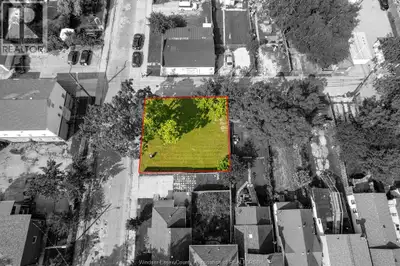 Welcome to O Brant Street! This vacant lot is situated in a prime location just steps from the Winds...