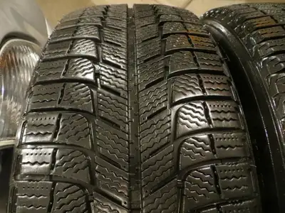 if u see the ad itres still for sale Don't ask tires still for sale 4 x 225/60/18 MICHELIN x ice WIN...