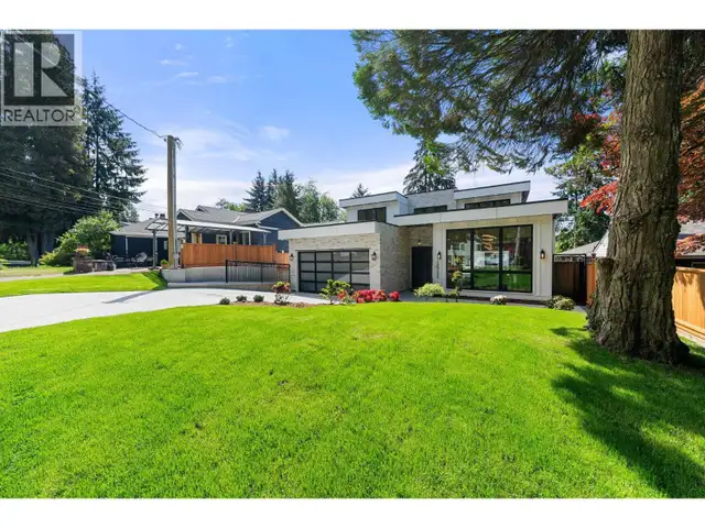 1511 BURRILL AVENUE North Vancouver, British Columbia in Houses for Sale in North Shore - Image 4