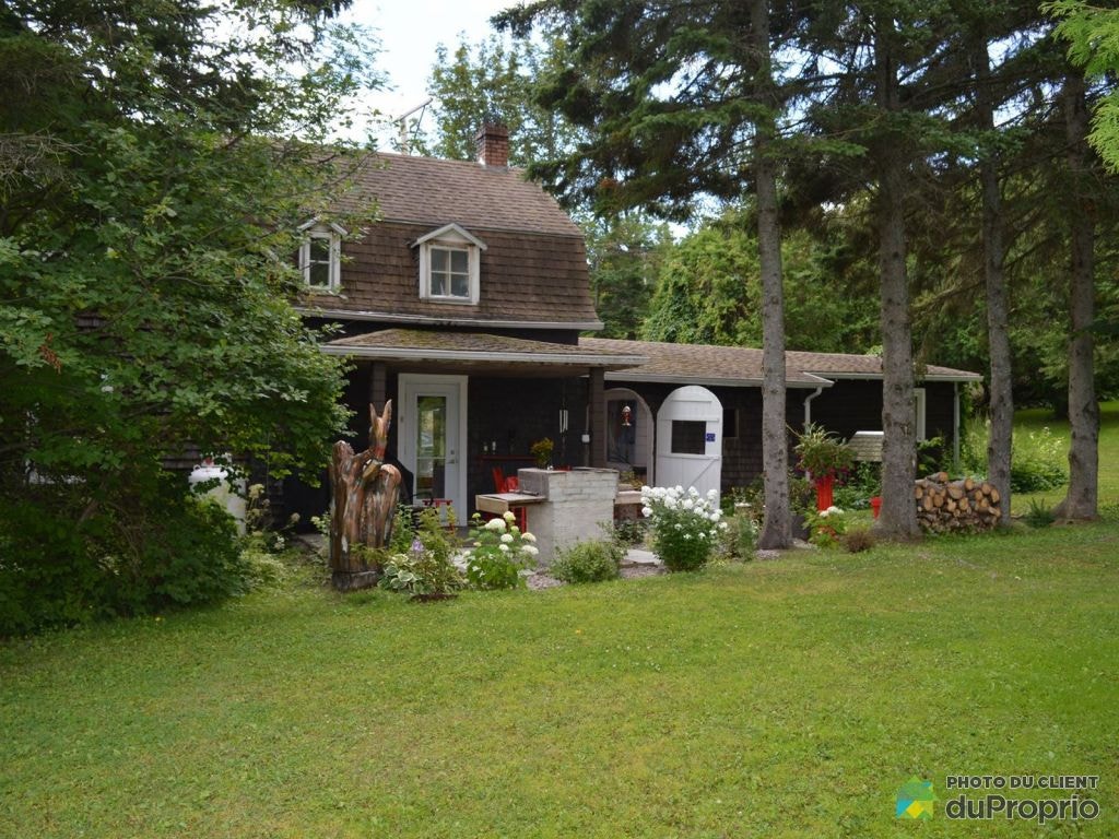 $500,000 - 2 Storey for sale in La Malbaie — photo 2