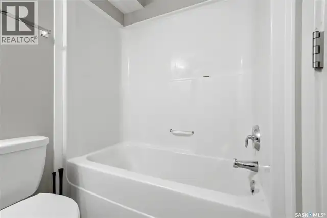 30 5019 James Hill ROAD Regina, Saskatchewan in Condos for Sale in Regina - Image 15