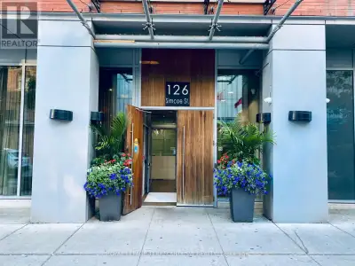 1106 - 126 SIMCOE STREET Toronto (Waterfront Communities), Ontar