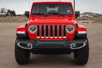 RADIO: UCONNECT 4C NAV W/8.4 DISPLAY,TRANSMISSION: 8-SPEED AUTOMATIC -inc: Tip Start Dana M200 Rear... (image 6)
