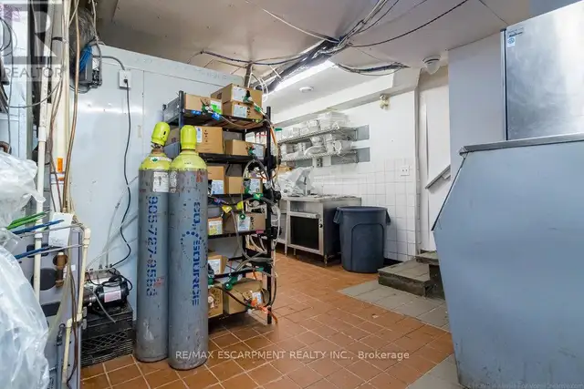 2251 RYMAL ROAD E Hamilton (Hannon), Ontario in Commercial & Office Space for Sale in Hamilton - Image 24