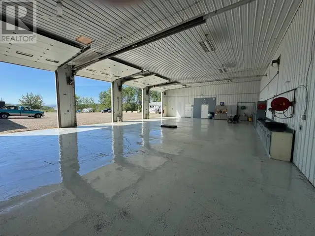 B 7219 265 ROAD Fort St. John, British Columbia in Commercial & Office Space for Rent in Fort St. John - Image 5