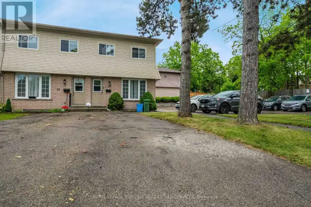 16 - 117 BONAVENTURE DRIVE Hamilton (Gilbert), Ontario62864389698817121