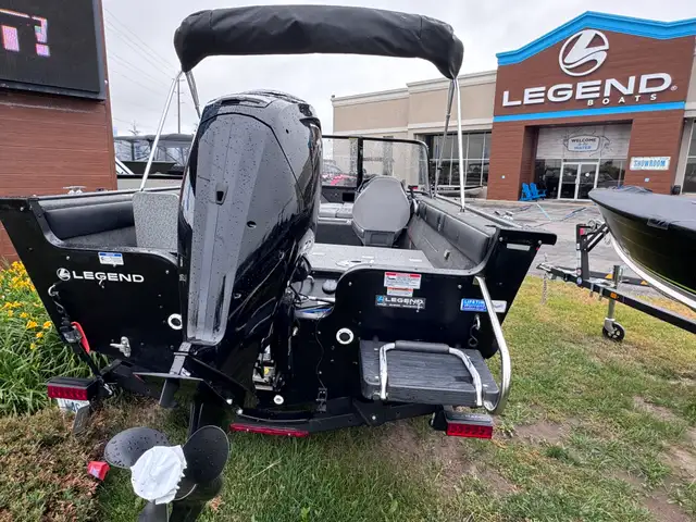 2022 Legend 18 XTR Used Aluminum Fishing Boat in Powerboats & Motorboats in Barrie - Image 6