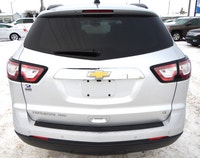 Traverse LT AWD ... Engine: V6 Cylinder Engine 3.6L/217CI L/100Km City: 16.0 L/100Km Hwy: 10.9 Safet... (image 3)