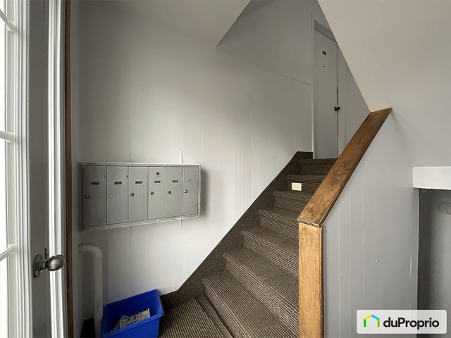 $949,000 - 6 units or more for sale in Acton Vale — photo 2