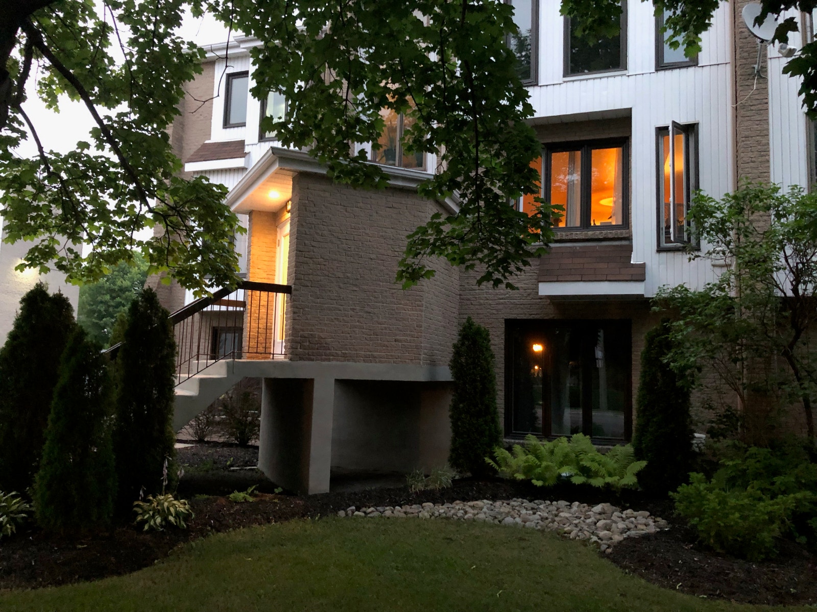 Sixplex à vendre, Boisbriand — photo 2