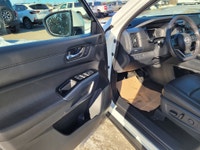 Below market pricing everyday at Heartland Ford! Check out our current inventory before it’s gone! S... (image 8)