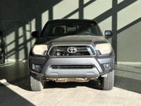 Front Reading Lamps,Driver Adjustable Lumbar,Adjustable Steering Wheel,Front Side Air Bag,Floor Mats... (image 2)