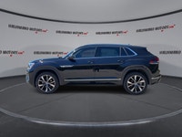// ACCIDENT FREE!! // This used 2025 Volkswagen Atlas Cross Sport Execline 4WD is a confident, well-... (image 4)