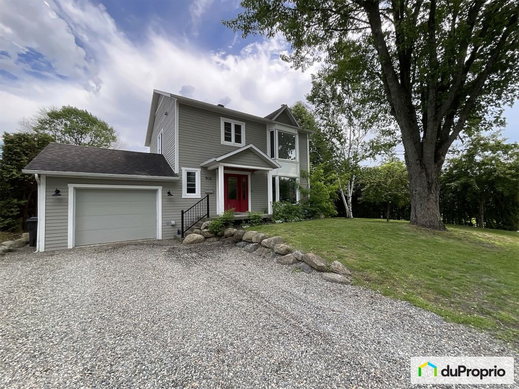 $685,000 - 2 Storey for sale in Magog — photo 2