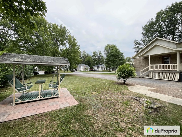 $430,000 - Bungalow for sale in Drummondville (St-Nicéphore) — photo 3