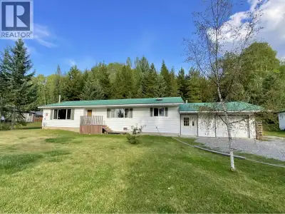 Country Living Just 15 Minutes from Town! Enjoy the best of both worlds with this spacious 4 bedroom...