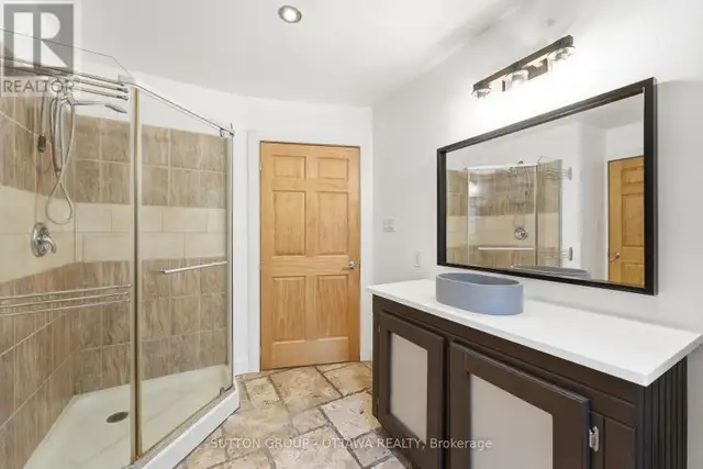 1715 CARSONBY ROAD E Ottawa, Ontario in Houses for Sale in Ottawa - Image 28