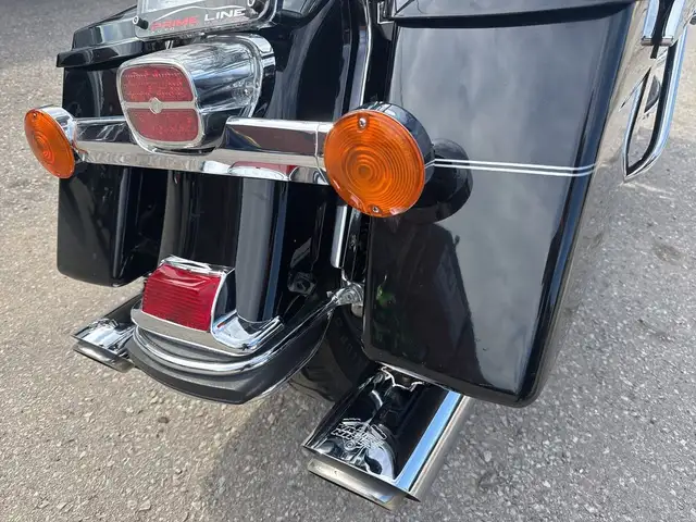 2007 Harley-Davidson Road King ~ ROAD KING ~ 96CI ~ V&H ~ CANADI in Sport Touring in City of Toronto - Image 13