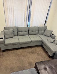 Luxury Corner 4 Seater Sectional Couch - Free Delivery Available City of Montréal Greater Montréal Preview